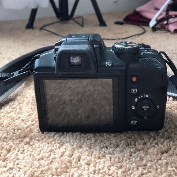 Camera - Picture 6 of 8